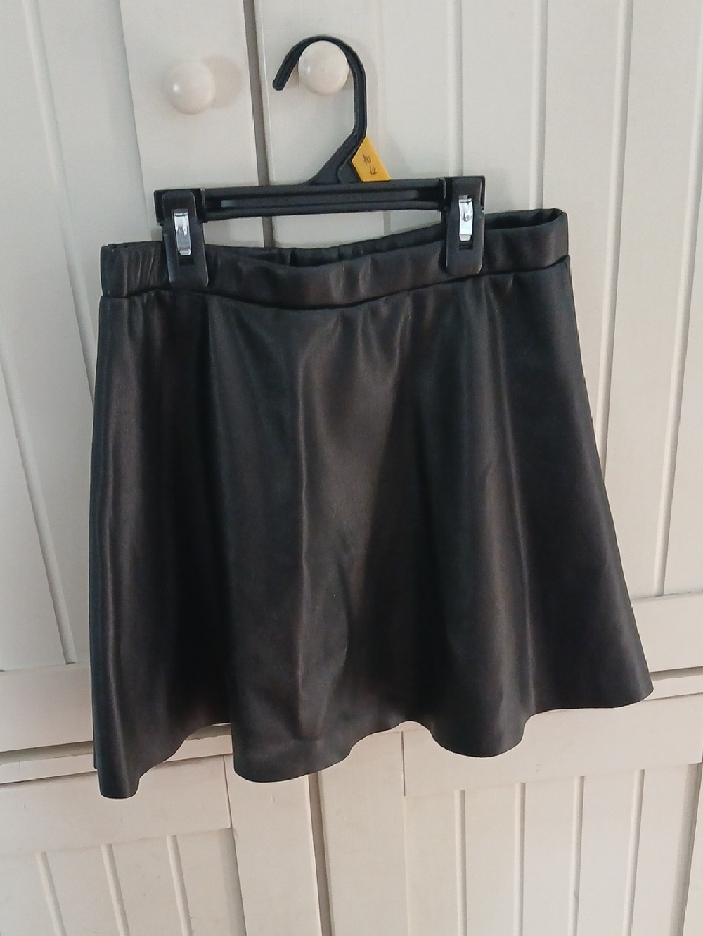 Girls Isaac Mizrahi Black Faux Leather Skirt for Kids 10/12